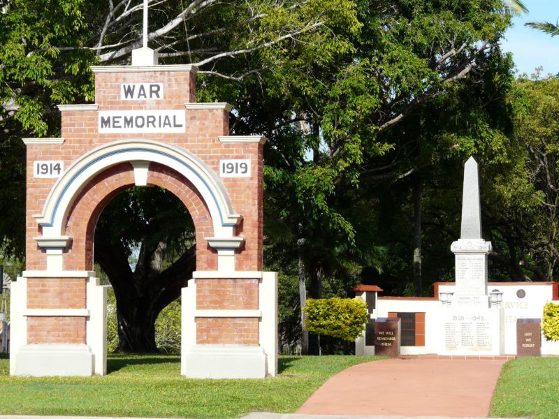 The Anzac Park War Memorial in Ayr commemorates those who died in service in various theatres of war including the First and Second World Wars, and Korean and Vietnam Wars.