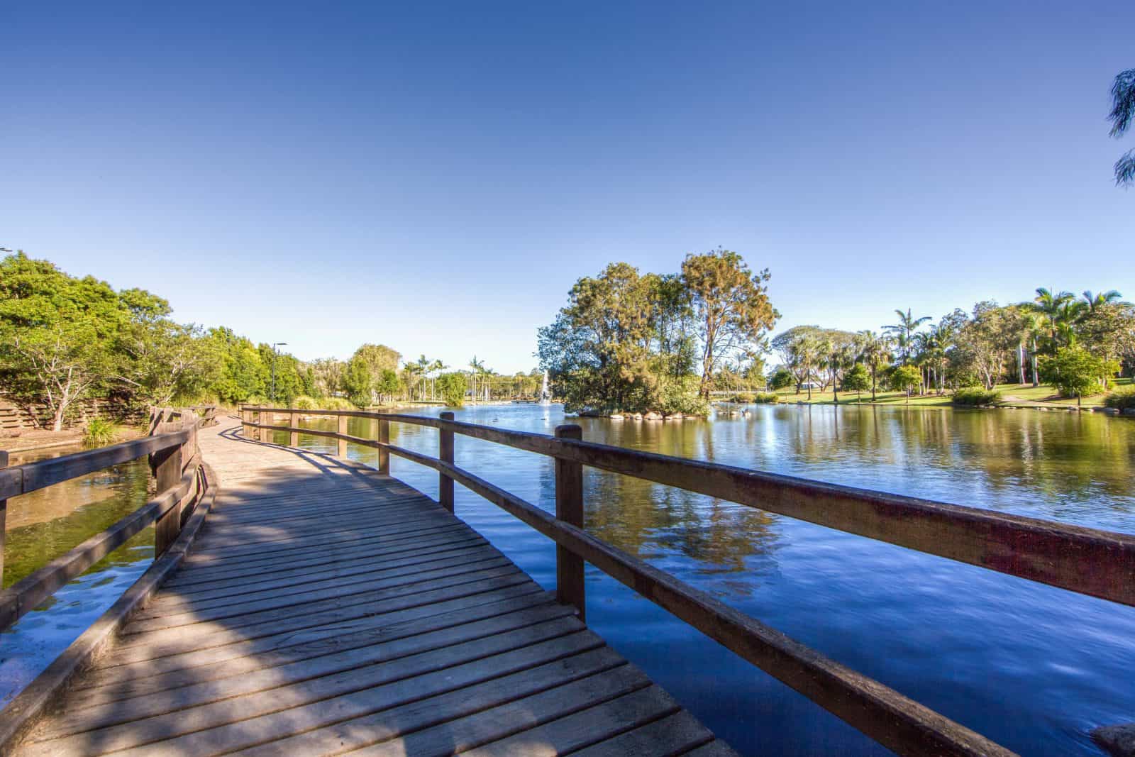 Centenary_Lakes_Sunny_Bridge_Visit_Moreton_Bay_Region