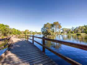 Centenary_Lakes_Sunny_Bridge_Visit_Moreton_Bay_Region