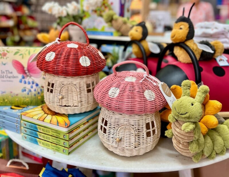 Cherrie Baby stocks a huge range of accessories and toys for babies and children.
