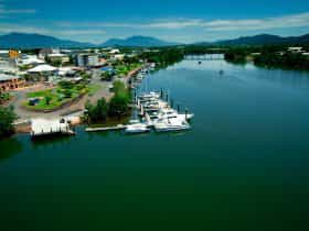 Fitzgerald Esplanade Johnstone River Innisfail Tropical North Qeensland Cairns