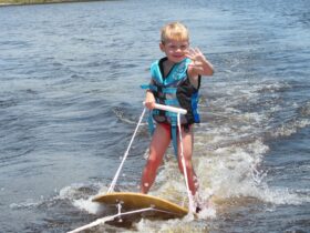 Childrens waterski lessons