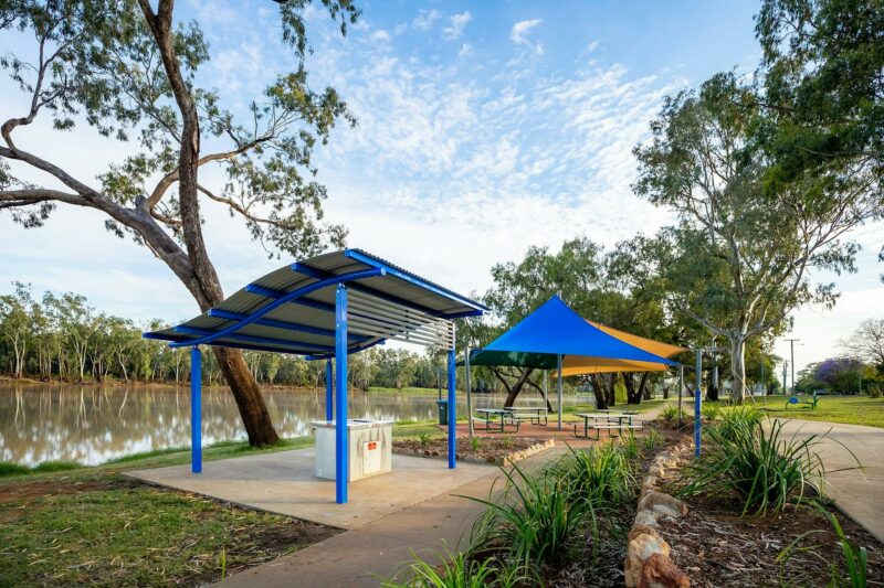 Free BBQ and Picnic area on the River foreshore in St George