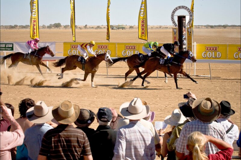 Simpson Desert Racing Carnival