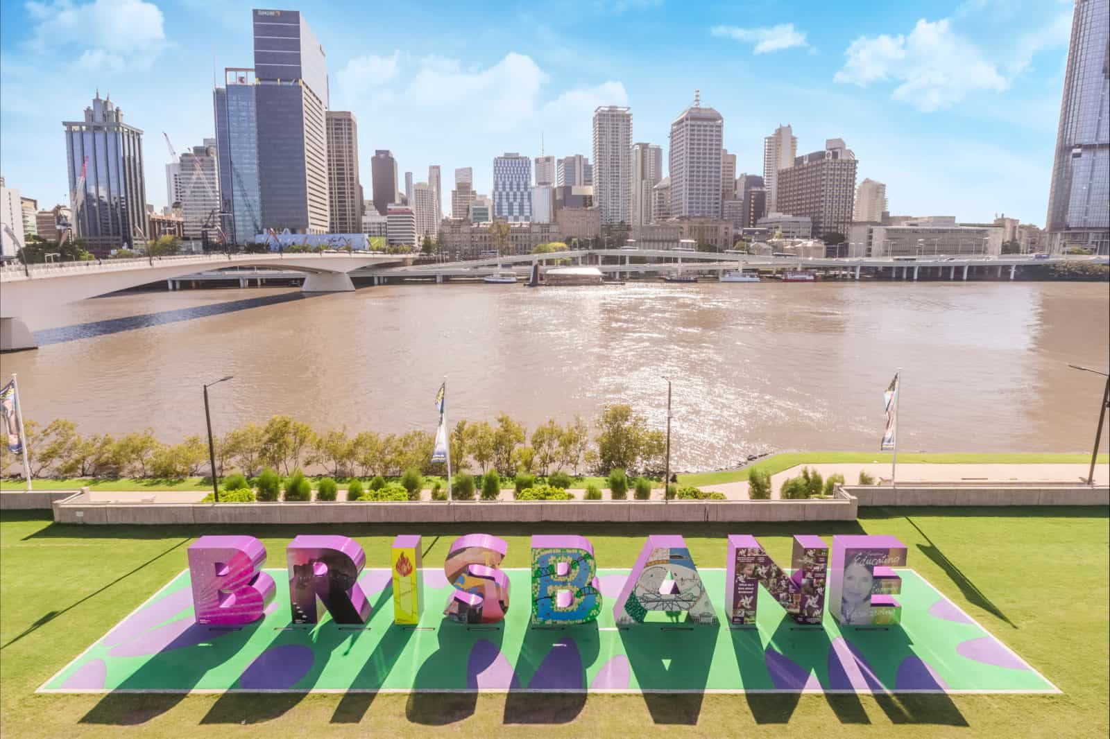 View from South Brisbane side of Brisbane River