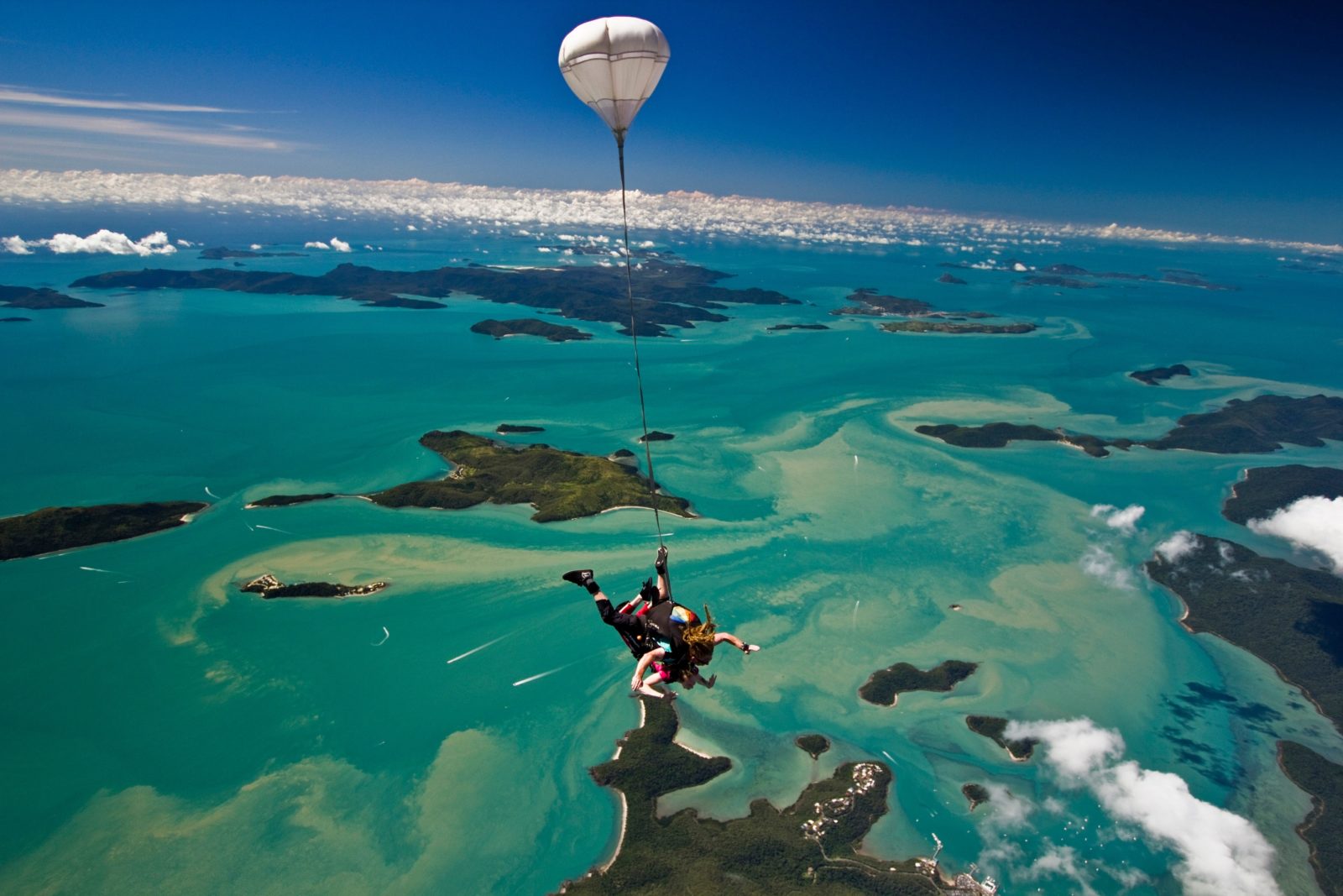 Skydive over Airlie Beach and the Whitsundays islands!