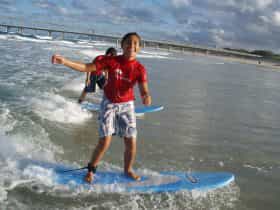 kids surf lessons Gold Coast, kids surfing Gold coast, Learn to surf