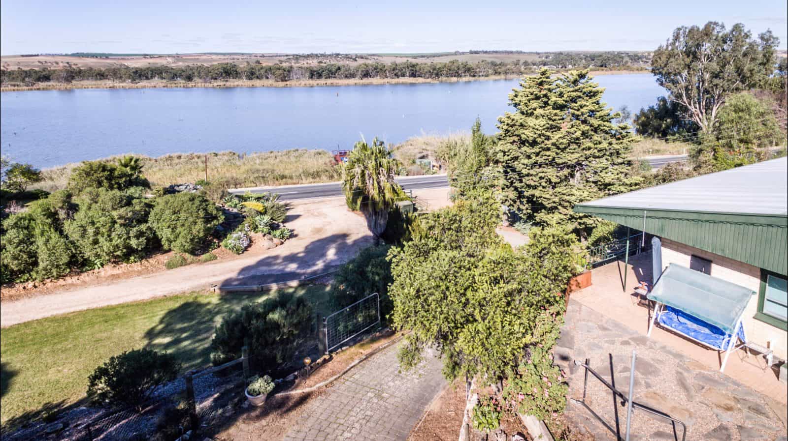 Overlooking the Back waters of mannum