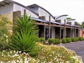 Must@Coonawarra offers premium self contained apartments & Studios with off street parking