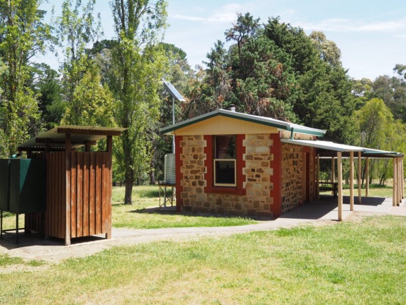 Rocky Creek Hut facilities