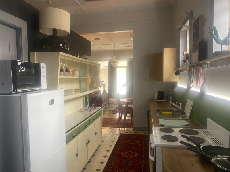 Fully appointed kitchen
