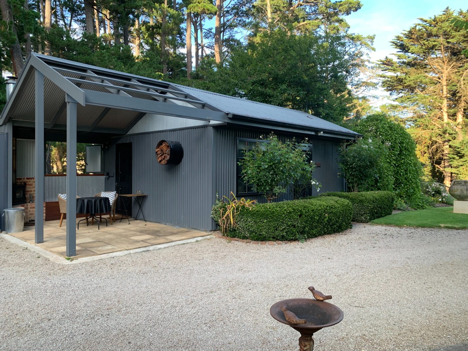 Winemakers Hut - Outside area including Slow Combustion Heater and Weber Q