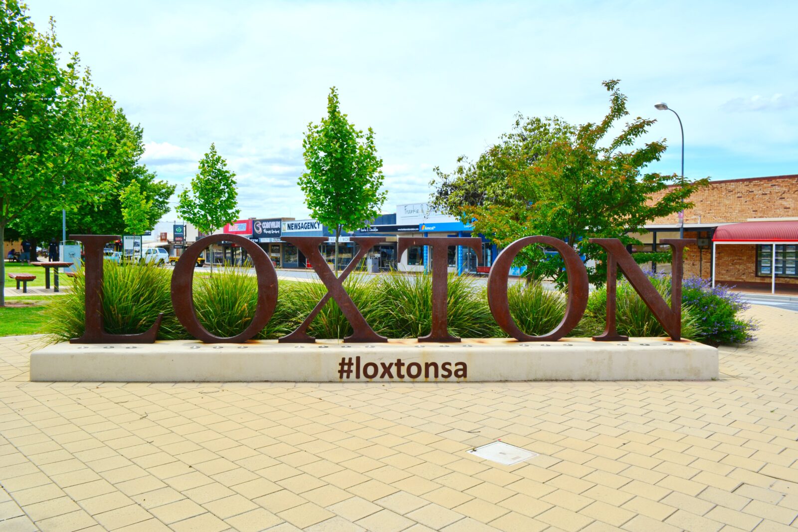Loxton Sign