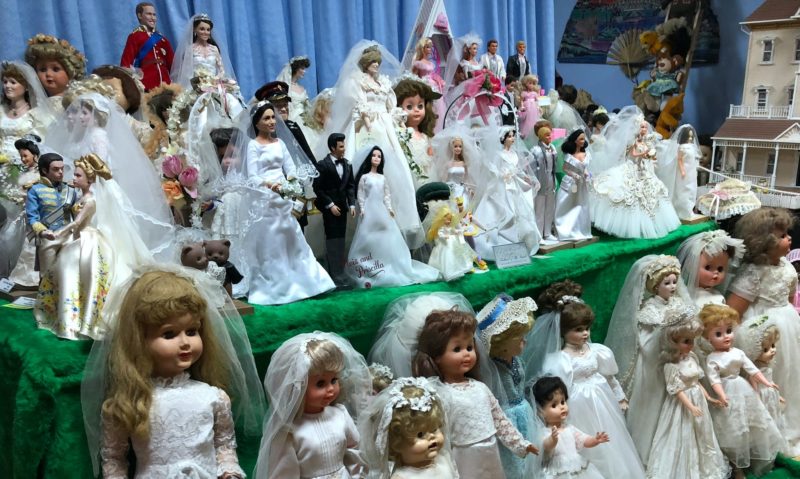 Prince Harry and Meghan with Bride Dolls