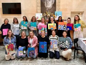Paint and Sip with Lilli-Mae Bell