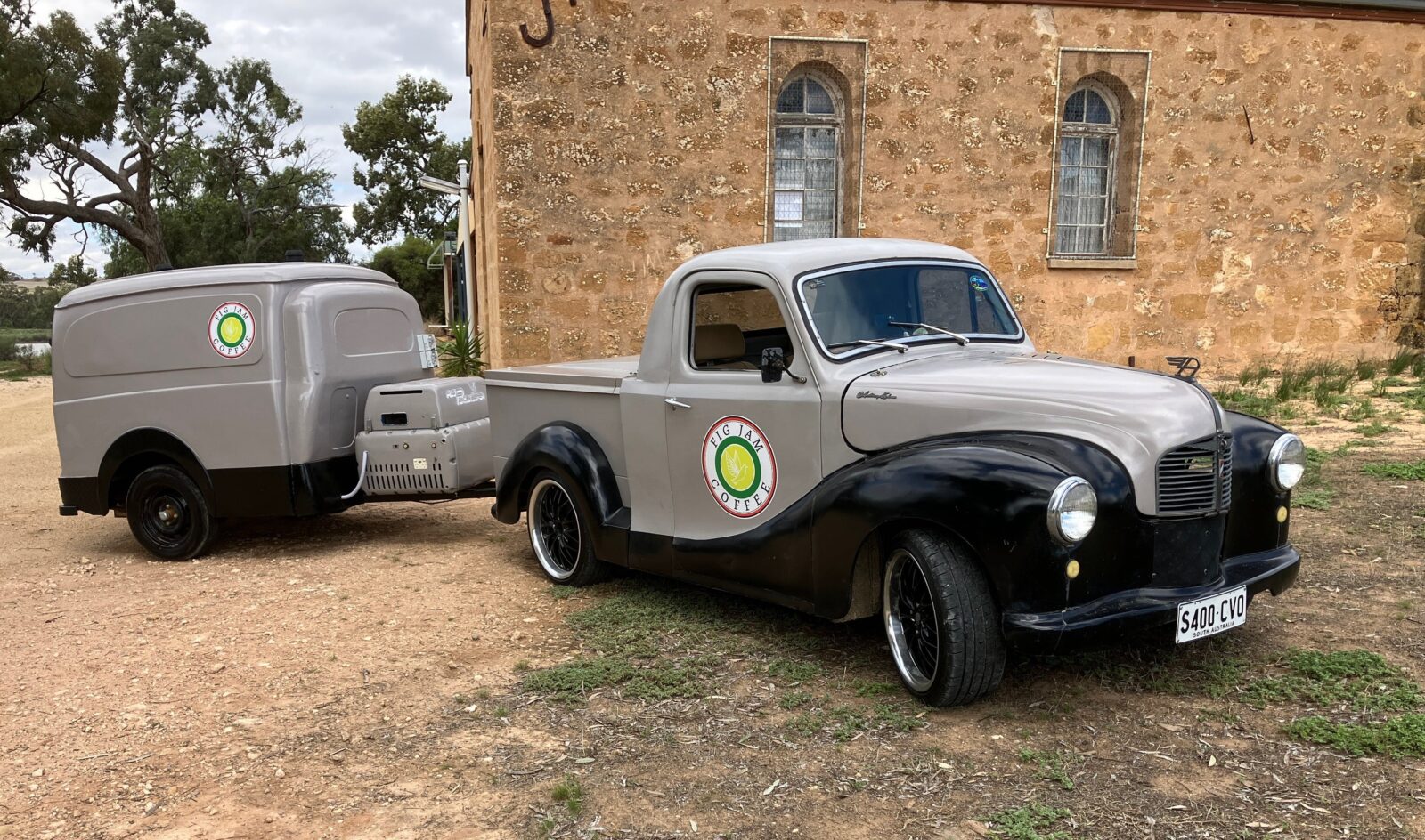 A40 Ute and Morris Minor trailer completed 7/12/23
