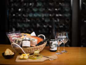 DIY picnic platter & STG wines