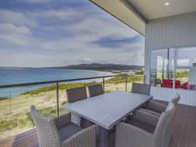 Tranquility Bay of Fires deck