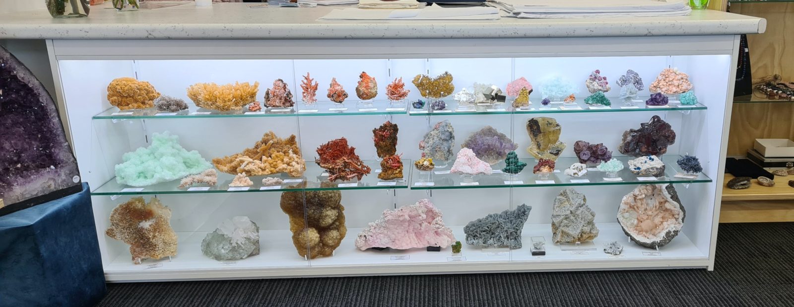 World class mineral specimens from Australia and overseas.