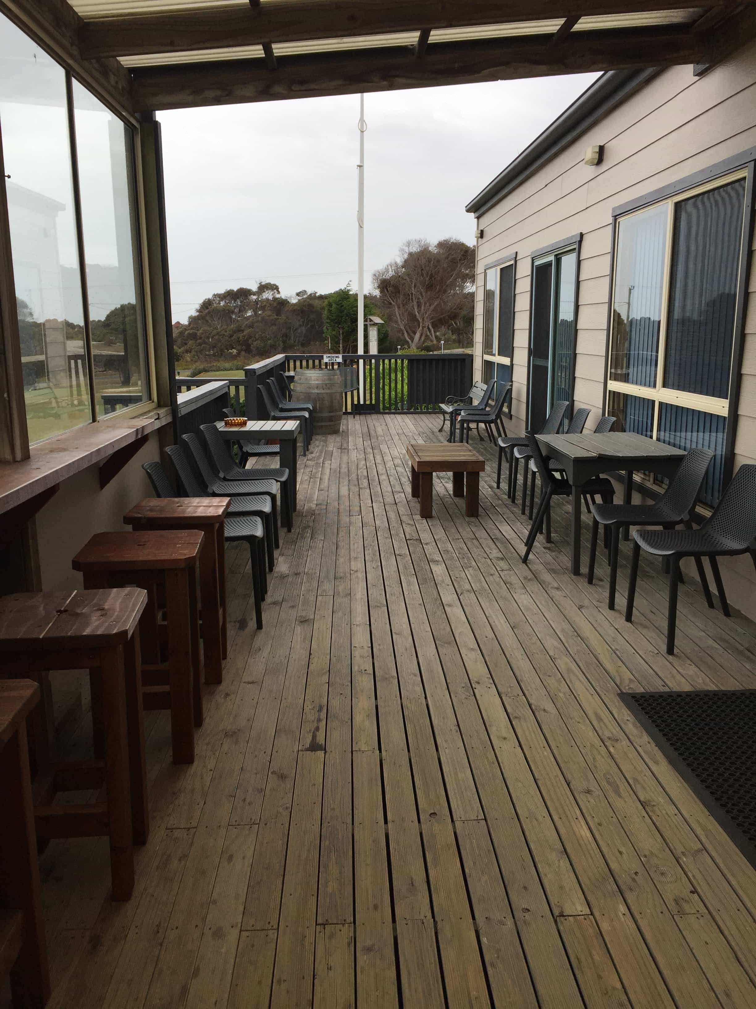 Tam O'Shanter Golf Clubhouse front deck