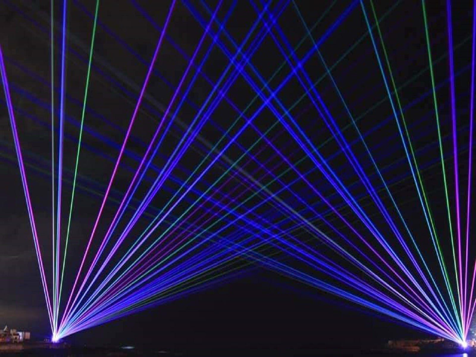 Laser Lights Bicheno Beams