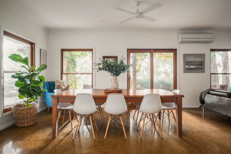 Dining Area with six seat table