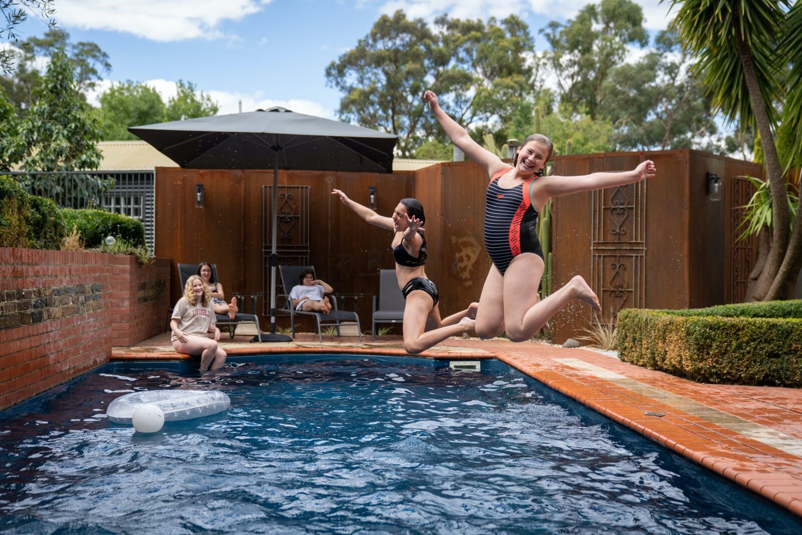 Yarra Valley accommodation with pool