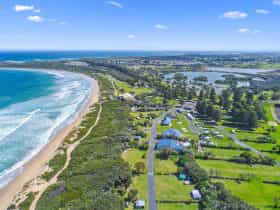 Surfside Holiday Parks Warrnambool Great Ocean Road Camping Family Holiday