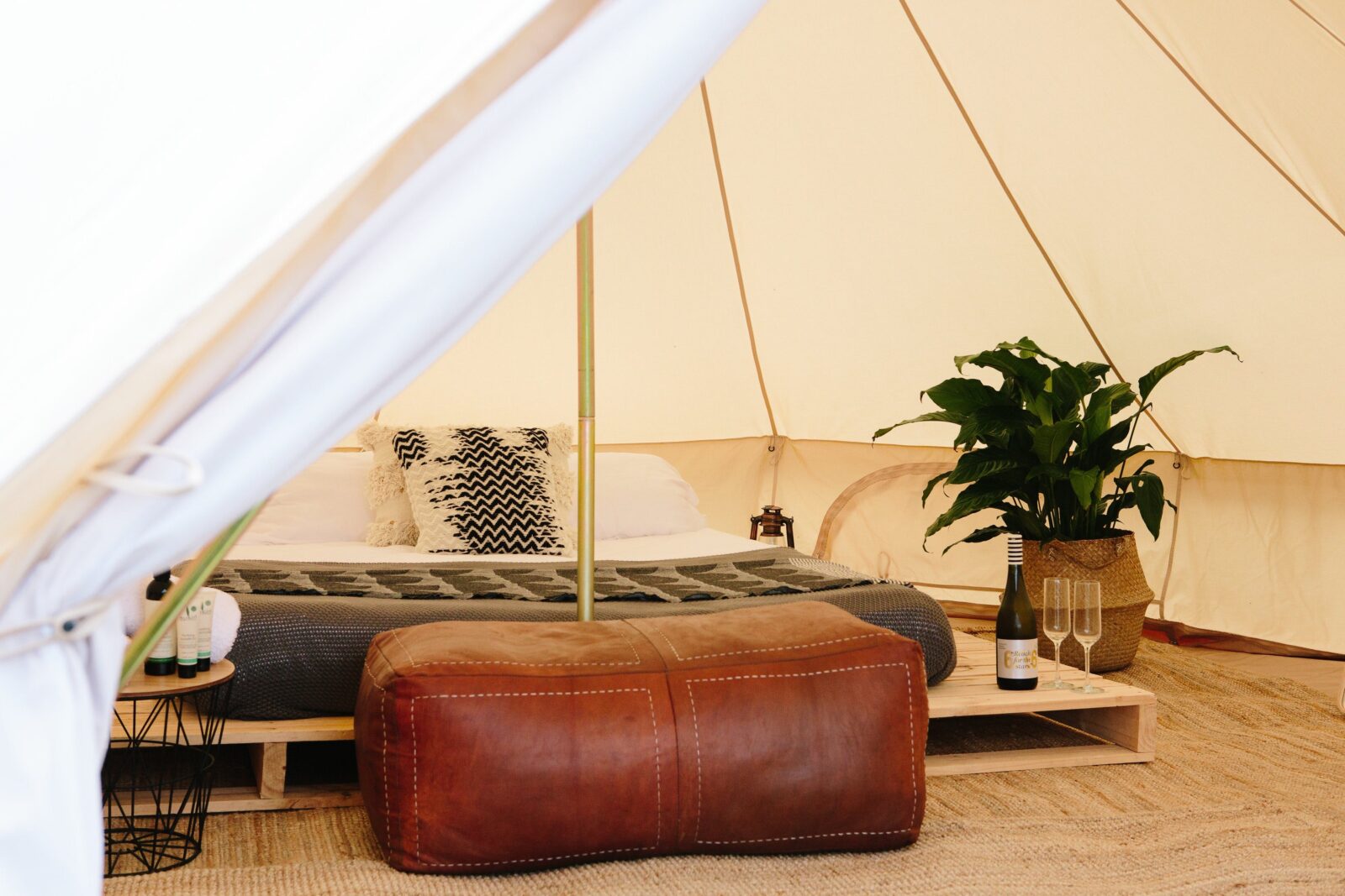 Twilight Glamping Deluxe suite