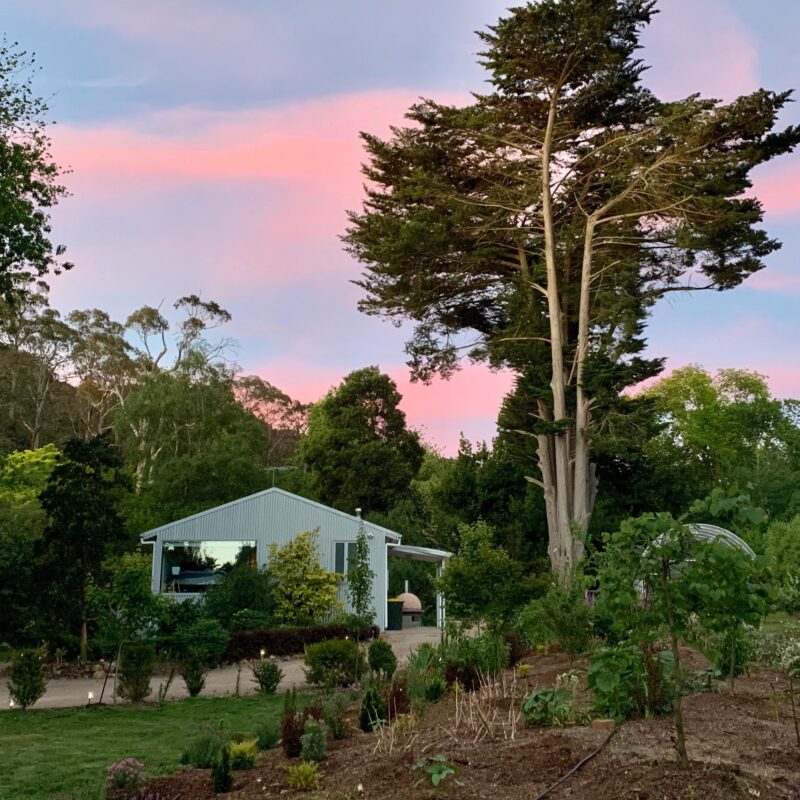 Willowglade Retreat and Gardens in Mount Macedon