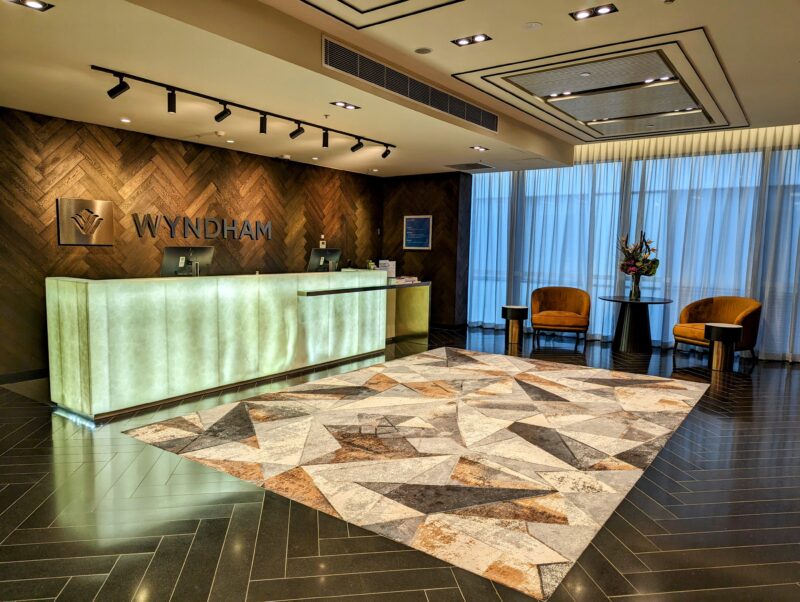 Wyndham Hotel Melbourne lobby