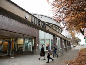 3 people walking into main entrance of Ballarat Library