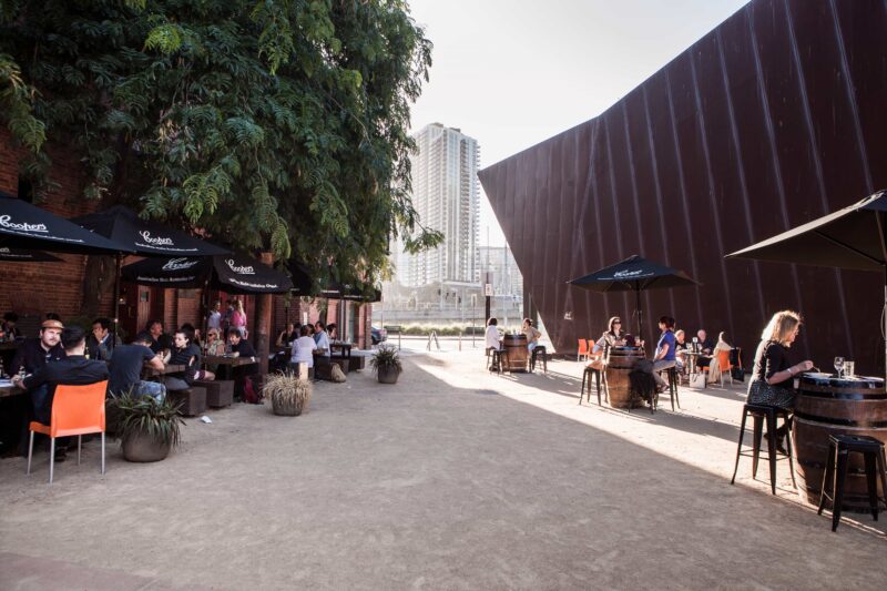 The outdoor courtyard of the Coopers Malthouse