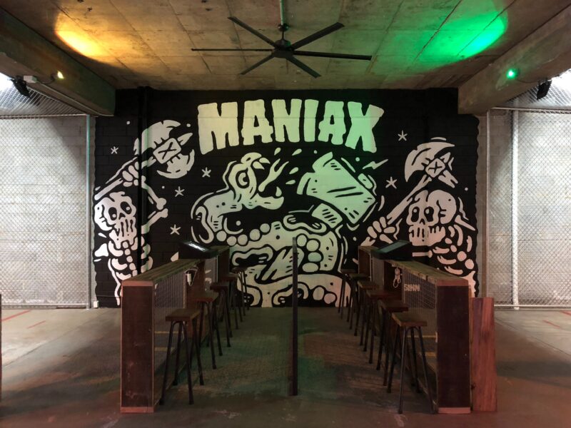 MANIAX Axe Throwing in Abbotsford