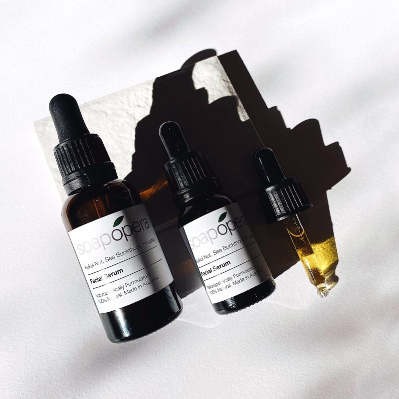 Serum is Naturopathically formulated and made from 100% natural pure oils to nourish the skin.