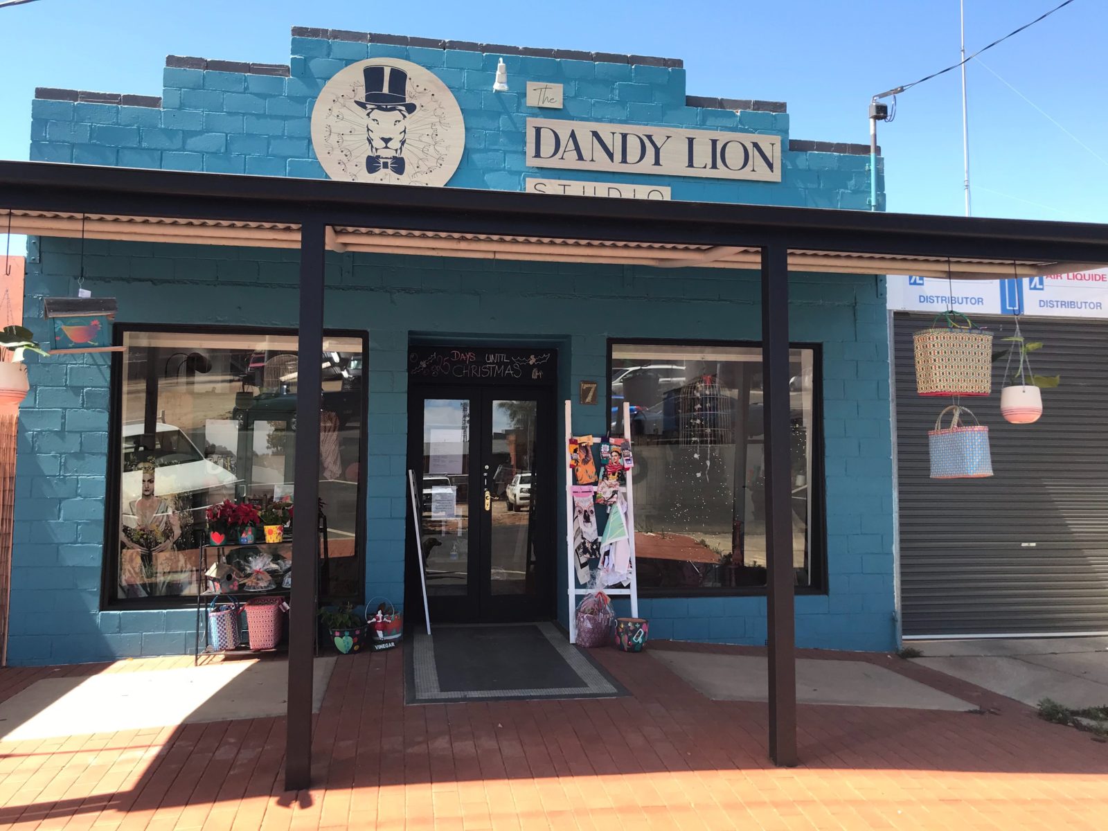 The Dandy Lion Studio Shop front