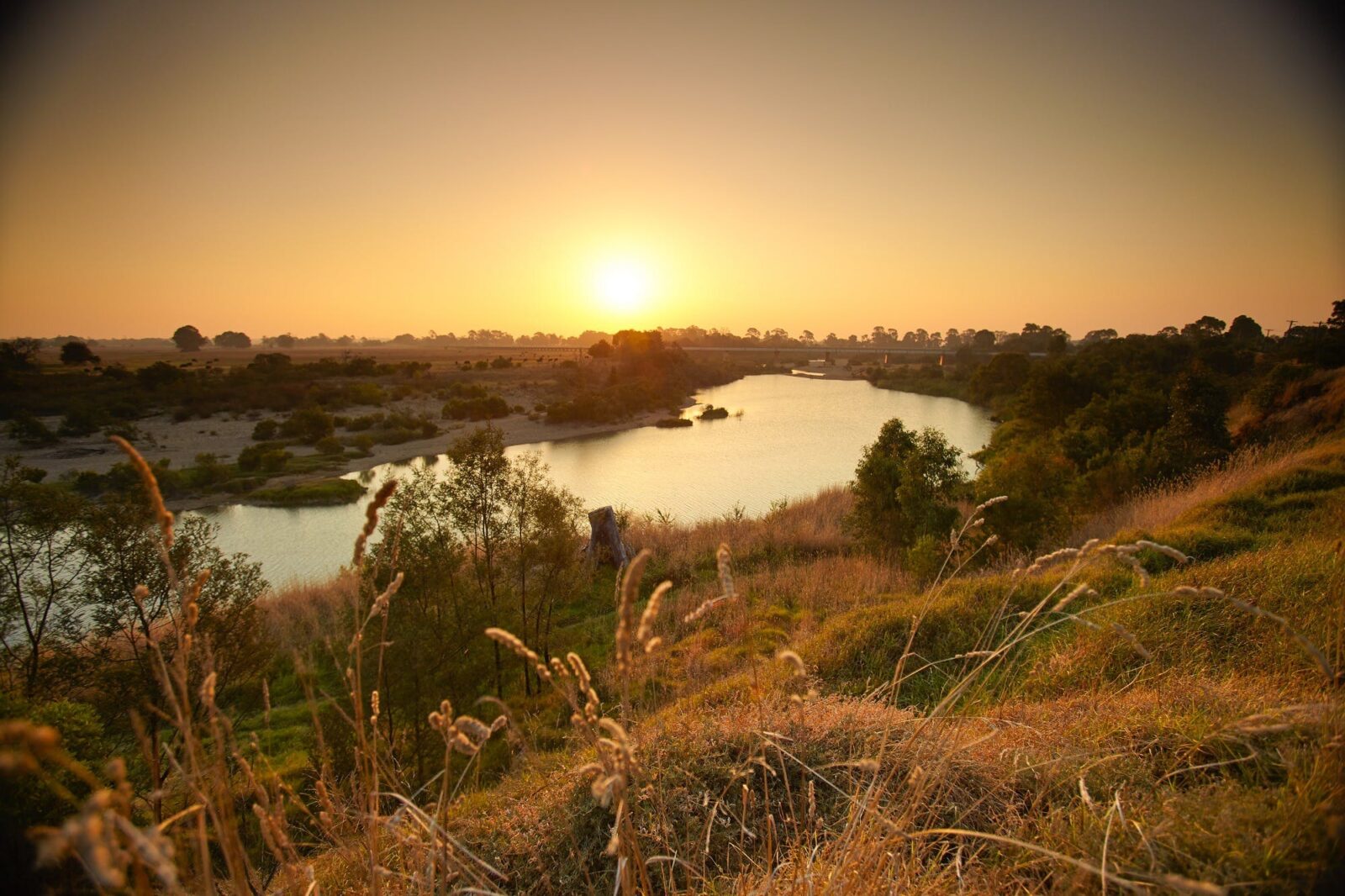 A stunning sunset view from the Knob Reserve, Stratford.