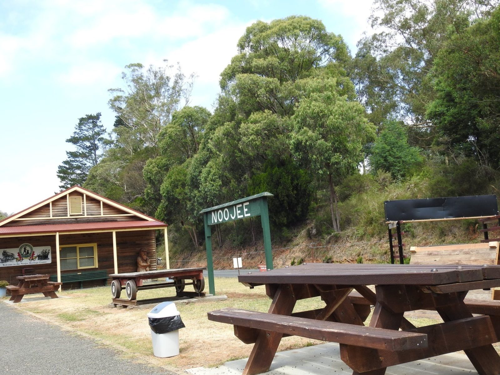 Noojee Heritage Centre with family Picnic area