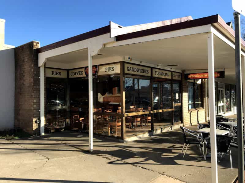 Beechworth Bakery Bright offers plenty of indoor as well as outdoor seating options