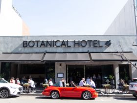 Botanical Hotel Exterior Image