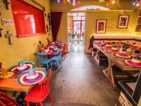 El Camino Fitzroy's colourful dining area
