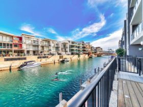 Marina Canals Apartment , Mandurah, Western Australia