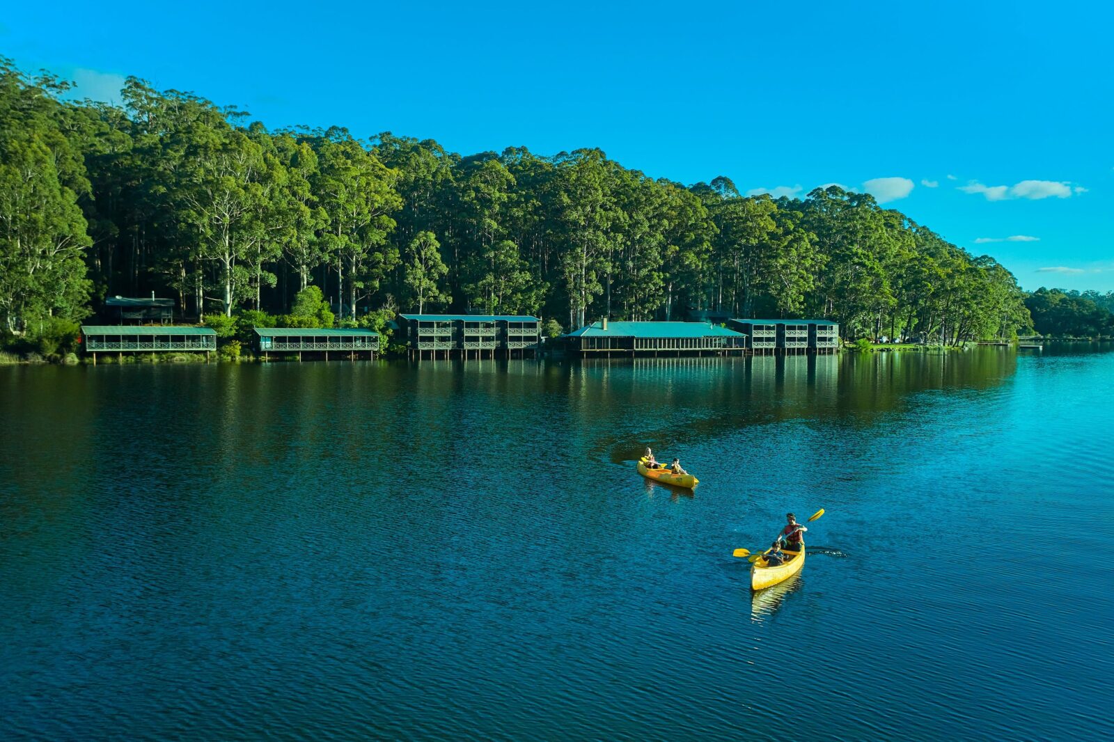 People kayaking in Lake Beedelup near the resort