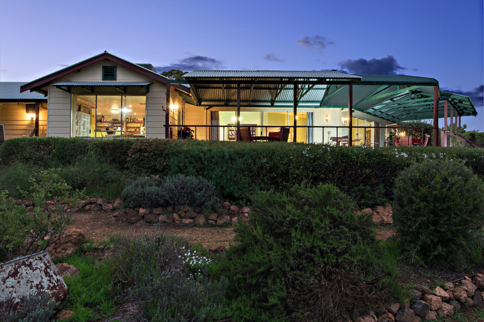 Shambhala Guesthouse, Kangaroo Valley, Western Australia