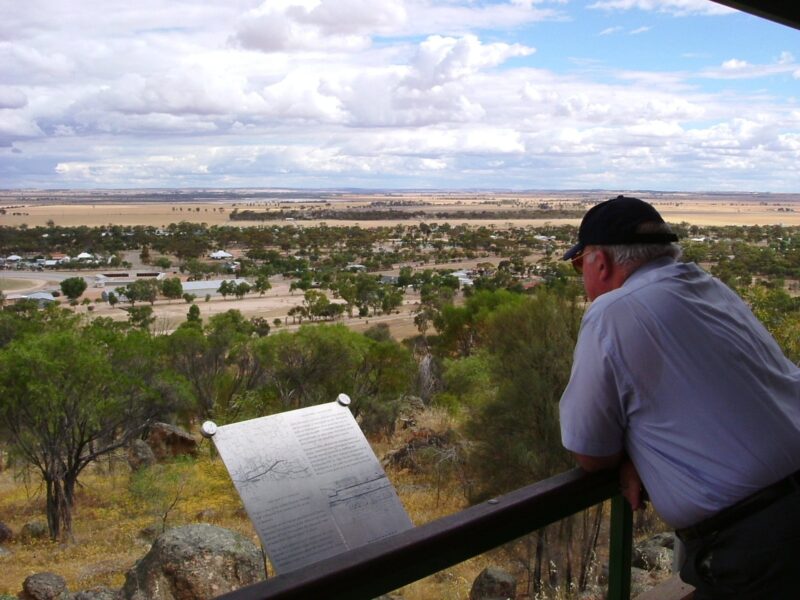 Man looking at landscape from lookout