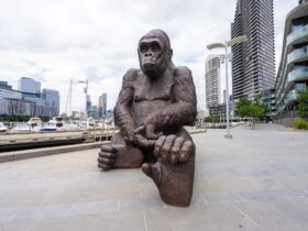 Universal mother gorilla statue.