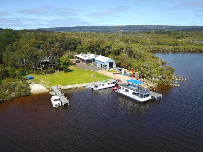Blackwood River Houseboats, Augusta, Western Australia