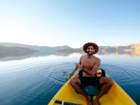 Canoe hire with lake Argyle Cruises